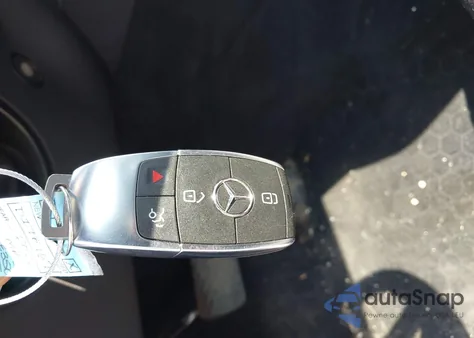 2022 Mercedes-Benz Gle 350 4Matic z USA, uszkodzony, nr VIN 4JGFB4KB7NA694077